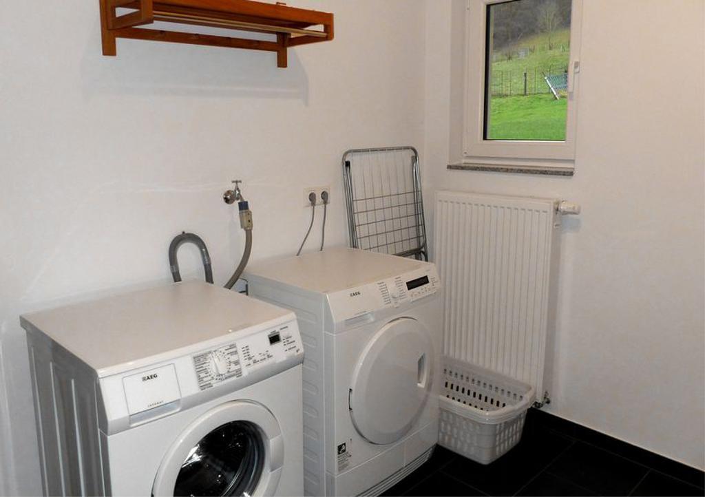 Ferienhaus Fischbachtal Heimbach Ruang foto