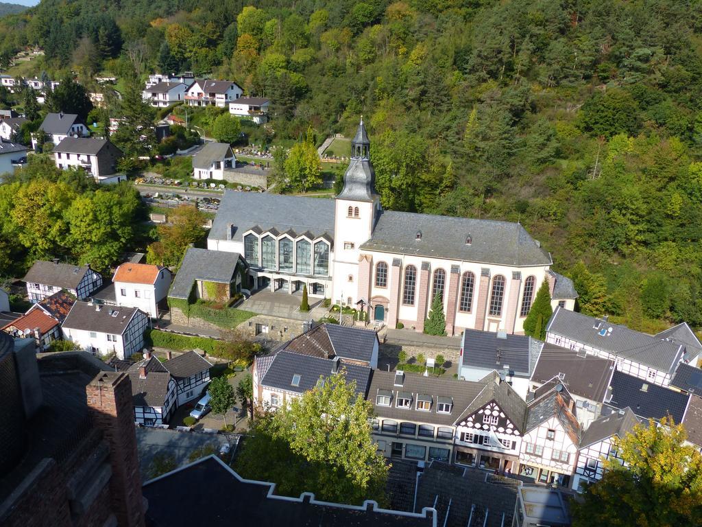 Ferienhaus Fischbachtal Heimbach Bagian luar foto